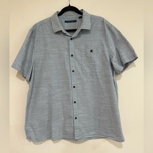 Men’s Perry Ellis gray button down half sleeve shirt.  Size XXL